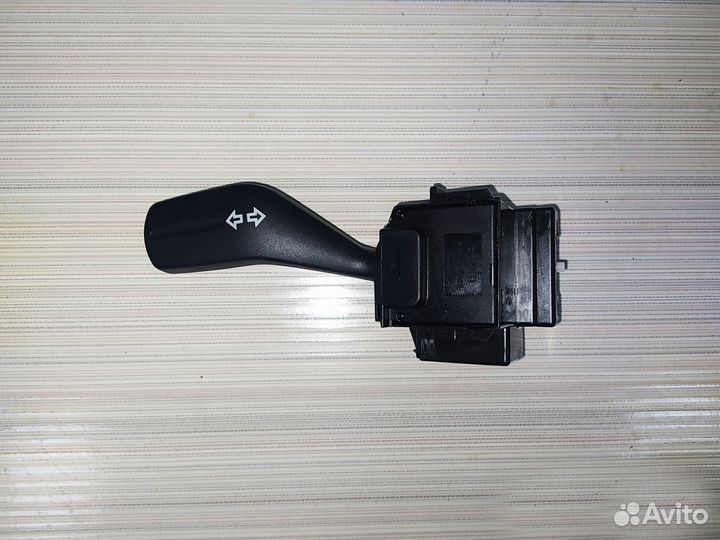 Переключатель подрулевой Ford Focus 2