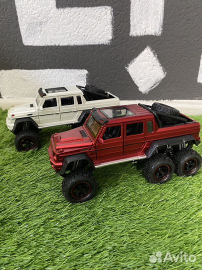 Металлическая инерционная модель mercedes G63 AMG