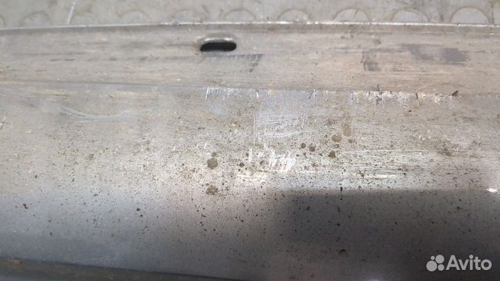 Накладка на порог правая передняя Mercedes C W204, 2010