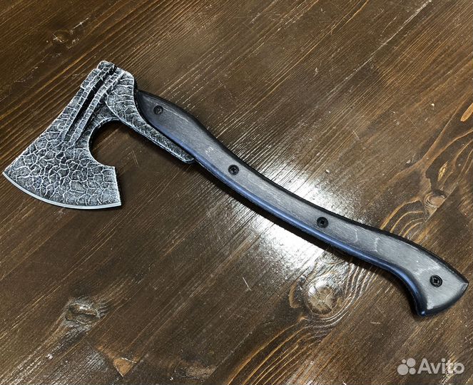 Топор кованный 