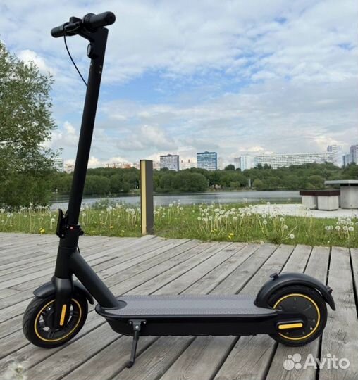 Электросамокат Ninebot KickScooter MAX G30P