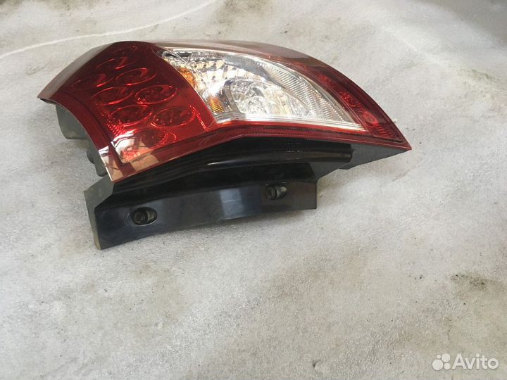 Фонарь задний правый (Geely Emgrand X7)