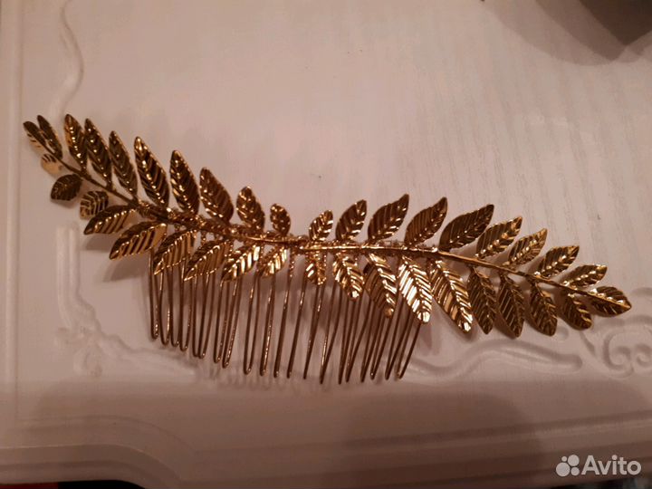 Гребень для прически в греческом стиле