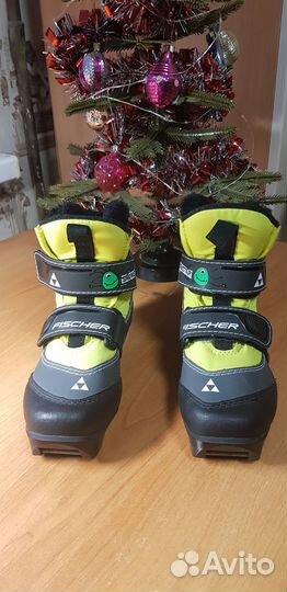Лыжные детские ботинки Fischer snowstar