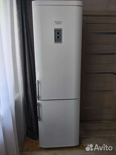 Холодильник hotpoint ariston