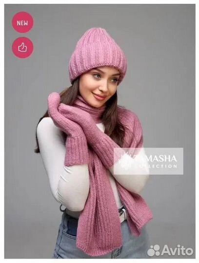 Комплект шапка и шарф и варежки