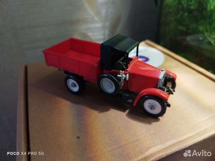 Грузовик Амо ф15 модель