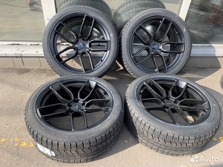 Колеса r20 Dodge Challenger 5/115 зима