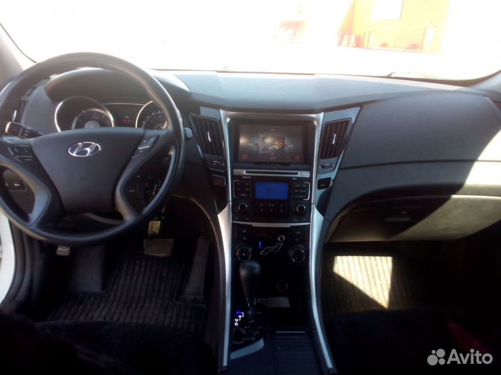 Hyundai Sonata 2.0 AT, 2010, 168 000 км