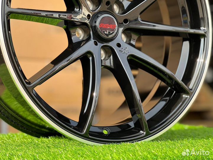 Разноширокие диски Rays G25 r18 5x120