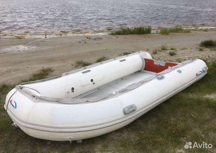 Лодка Stingray 420 AL + Suzuki DT30 (Япония)