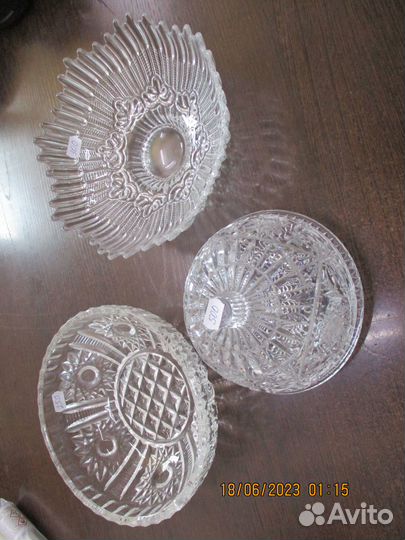 Вазочки и маслёнка хрусталь