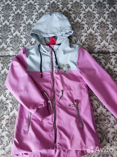 Ветровка для девочки