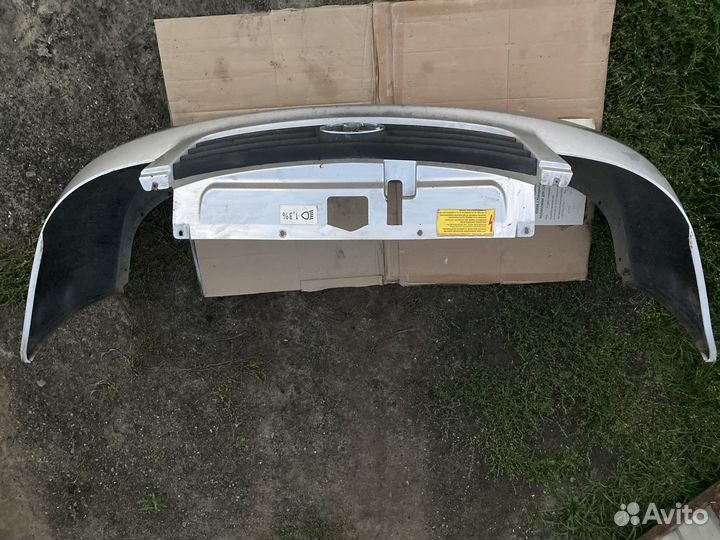 Бампер передний priora 1