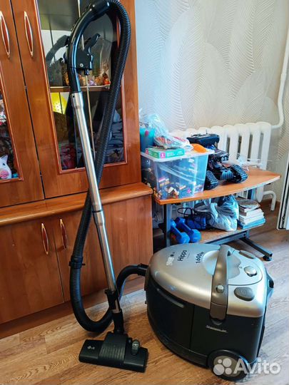 Пылесос Philips