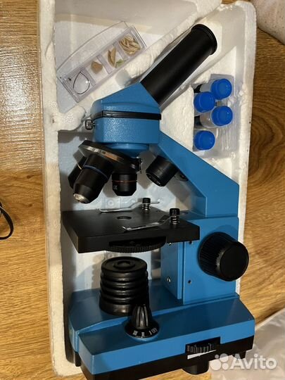 Микроскоп levenhuk