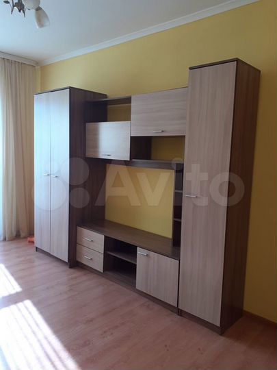 2-к. квартира, 55 м², 1/4 эт.