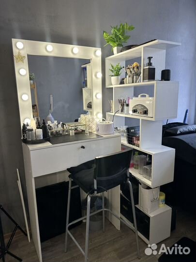 Аренда гримерного стола