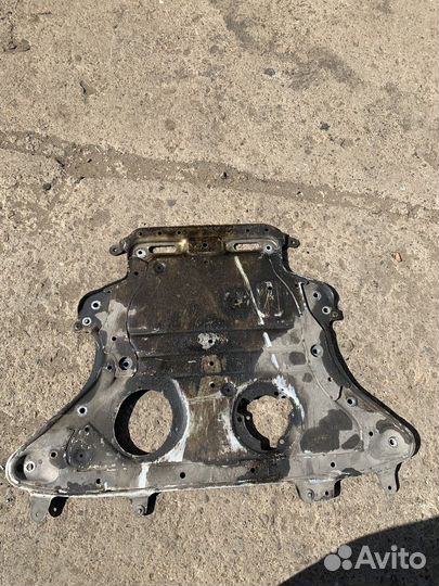 Защита двигателя (BMW 7 G11/G12)