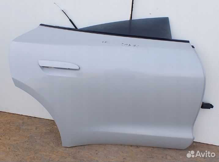 Дверь задняя правая В комплекте euro taycan 21R