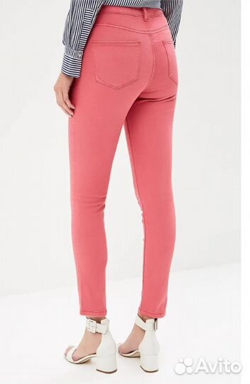 Новые джинсы 