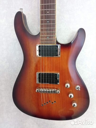 Электрогитара Ibanez sz320