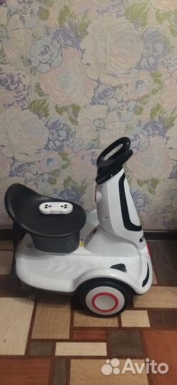 Детский электромобиль б/у