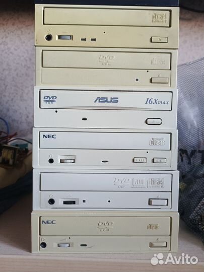 DVD/CD привод