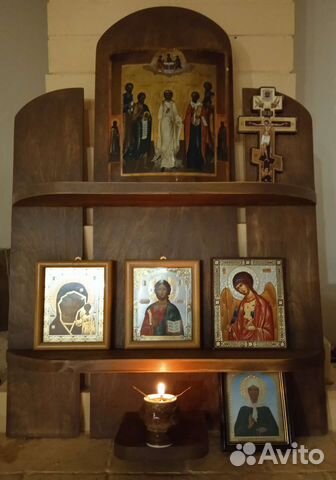 Домашний иконостас, декоративные полки навесные