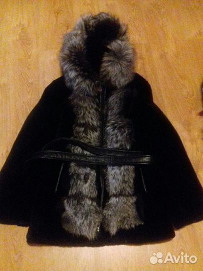 Полушубок с мехом чернобурки