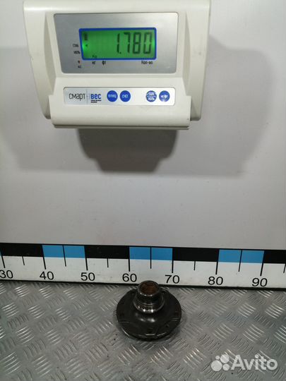 Б/У Ступица передняя Suzuki SX4