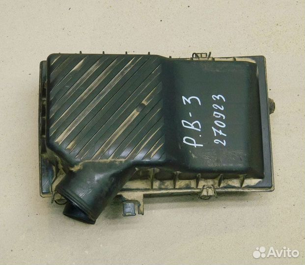Корпус воздушного фильтра VW Passat B3 (дефект)