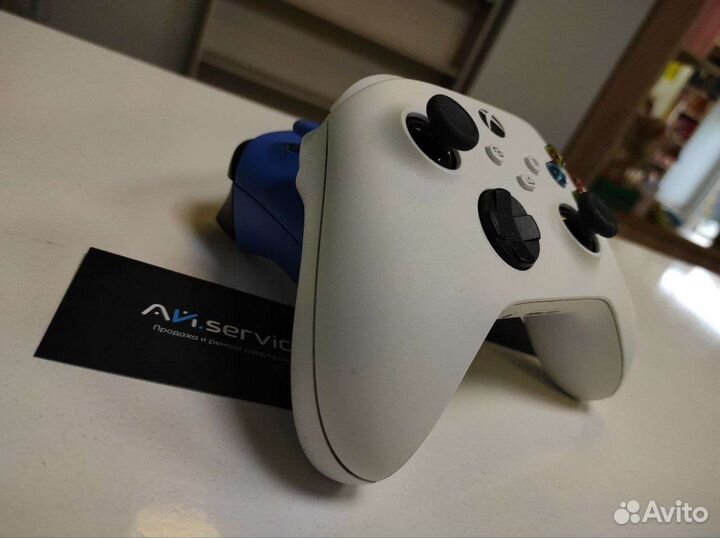 Геймпад xbox One S джойстик