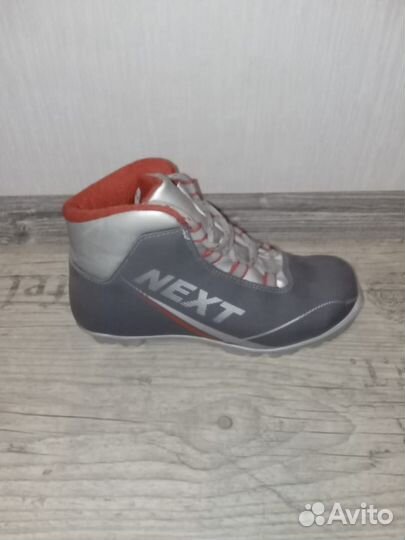 Лыжи беговые с ботинками