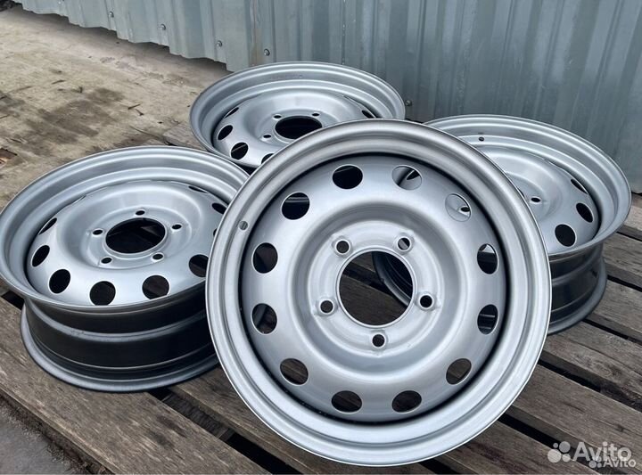 Диски штампованные r16 LADA 4x4 серебро