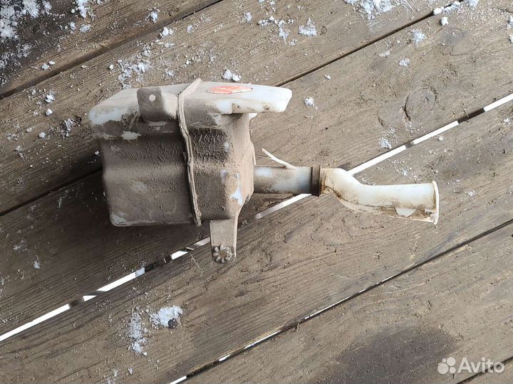 Бачок омывателя emgrand ес 7