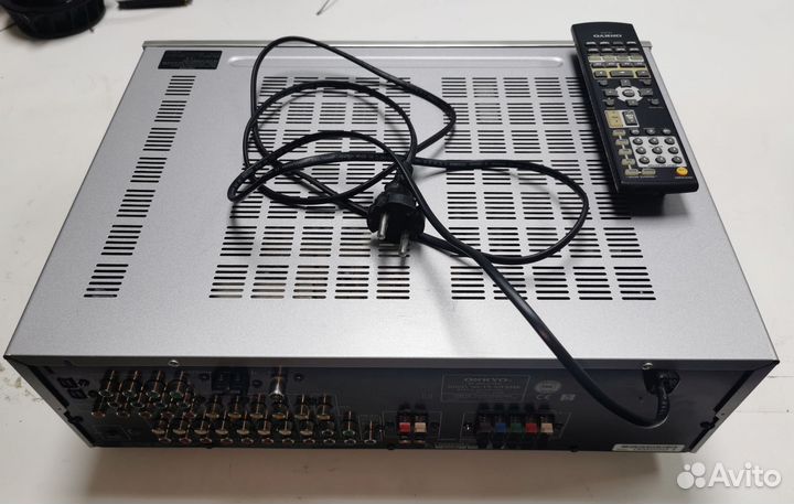 Ресивер Onkyo TX-SR304E