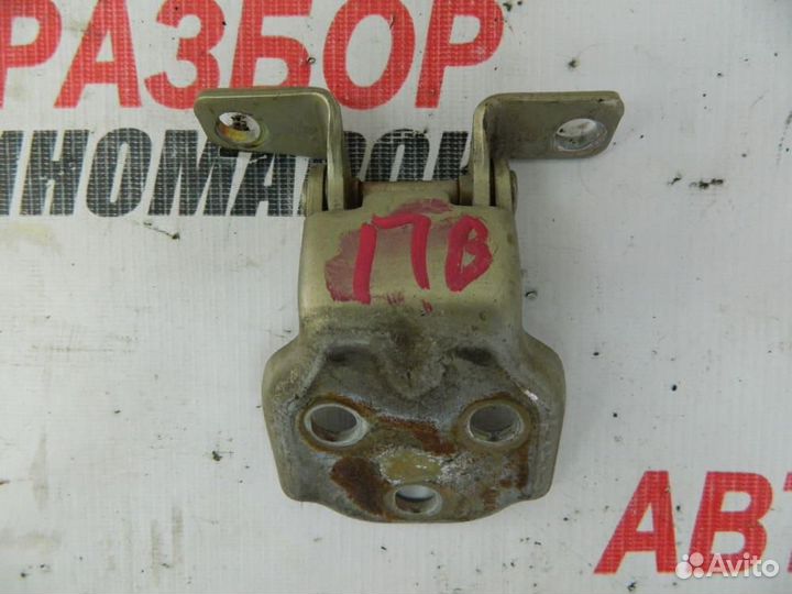 Петля двери передней правой верхняя для Daewoo Mat