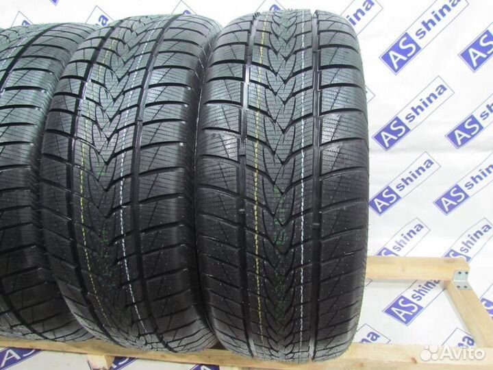 Tristar SnowPower HP 255/55 R19 111V