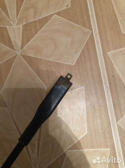 Поводок стеклоочистителя