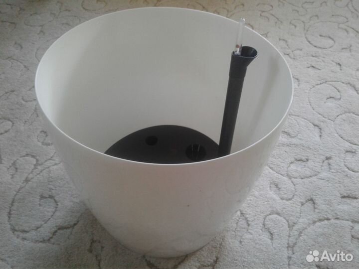 Напольный цветочный горшок с автополивом