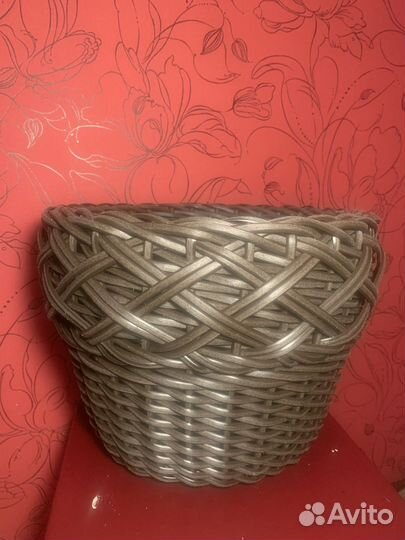 Уличное Кашпо из ротанга