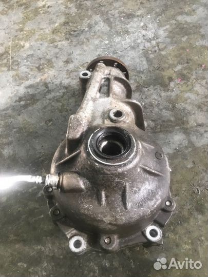 Редуктор передний Bmw X5 4.8I E70 N62N 4.8I 2008