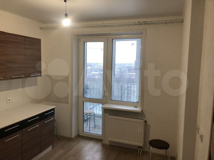 2-к. квартира, 48 м², 13/15 эт.