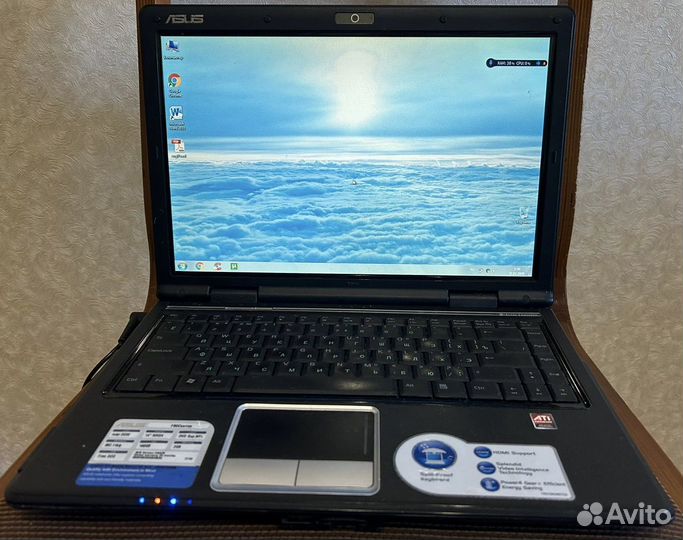 Ноутбук asus