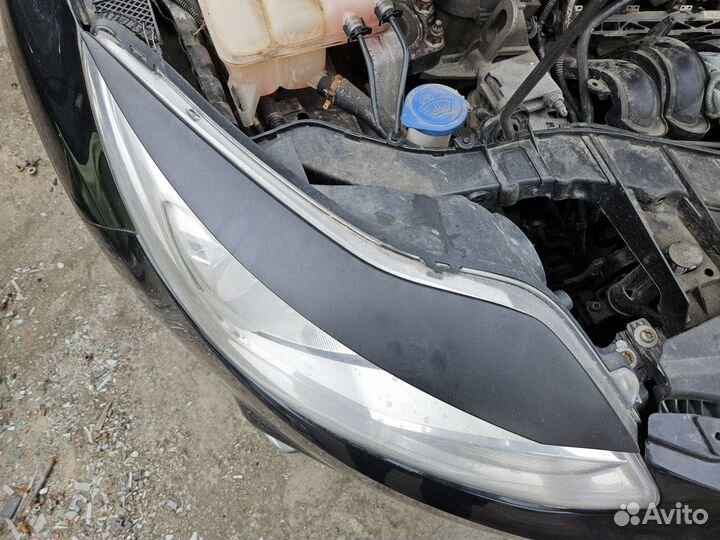 Фара правая на Ford Focus 3 хэтч