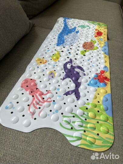 Коврик для купания детский на присосках