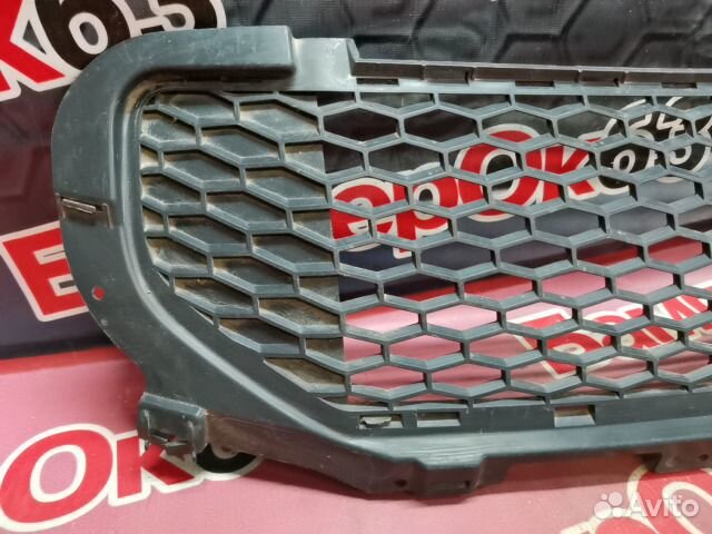 Решетка бампера передний Land Rover Freelander