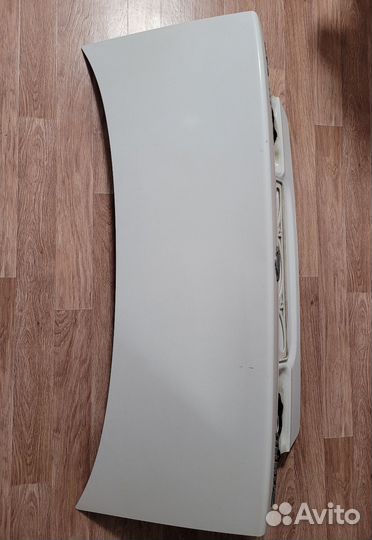 Крышка багажника Nissan Sunny FB 15 белый