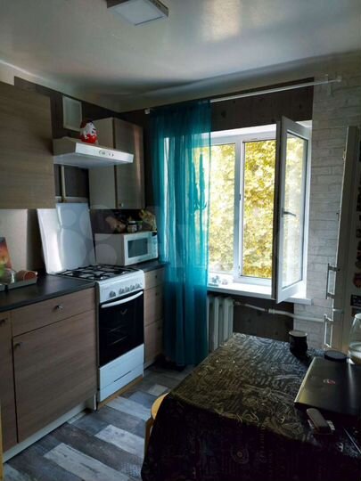 2-к. квартира, 43 м², 4/4 эт.